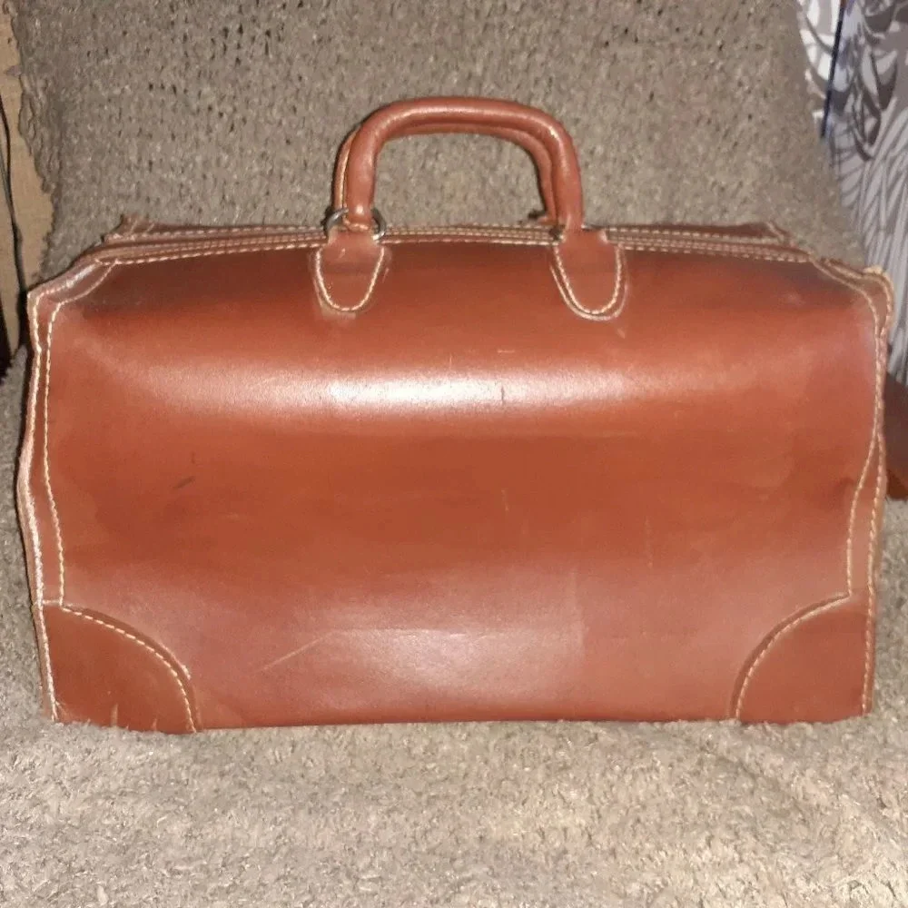 Vintage CHENEY Leather Duffle Bag-Chestnut Brown-Very Good - Picture 1 of 8